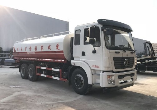東風(fēng)隨專20噸灑水車(chē)圖片 東風(fēng)隨專20噸灑水車(chē)圖片