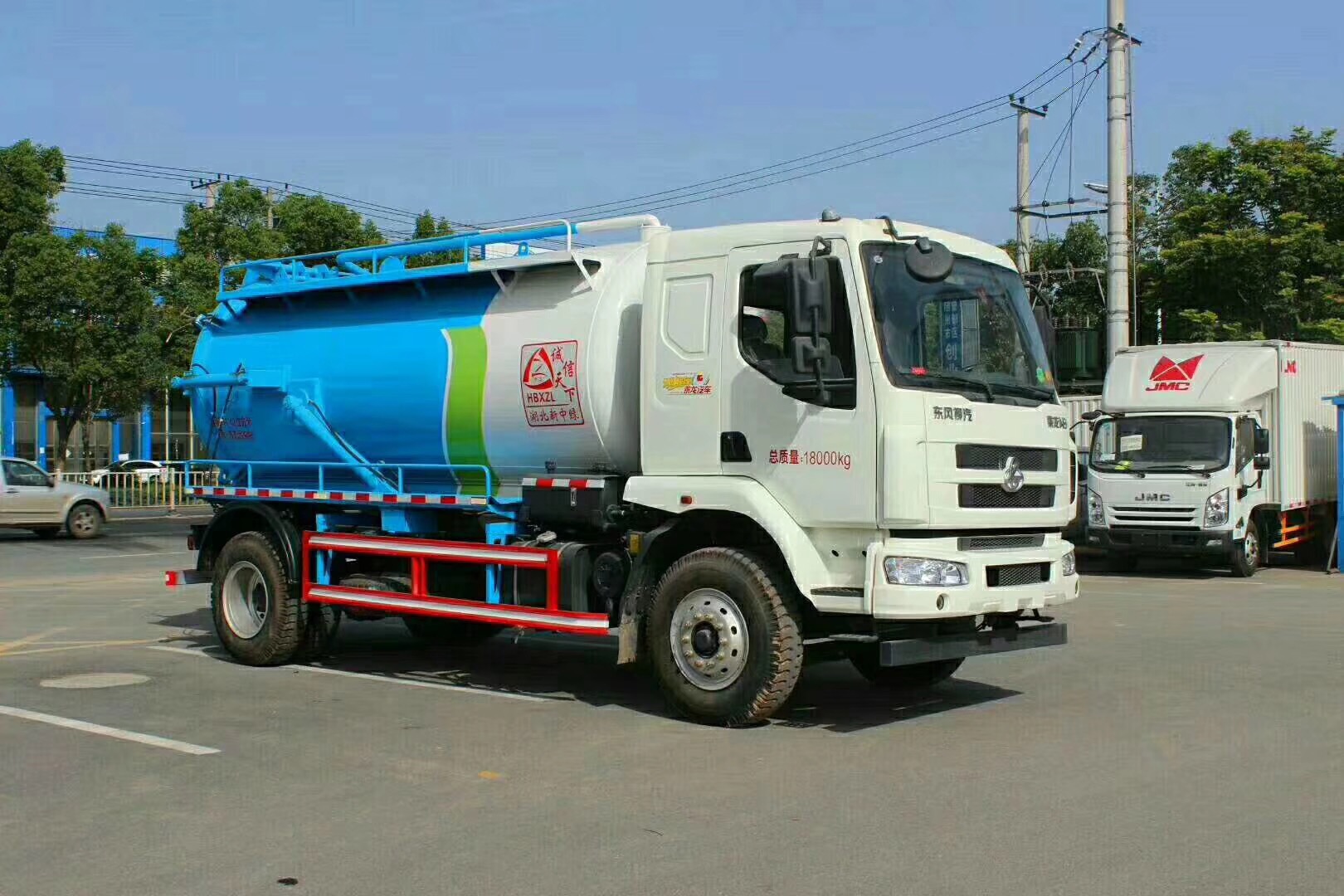 東風(fēng)柳汽14方吸污車(chē)圖片